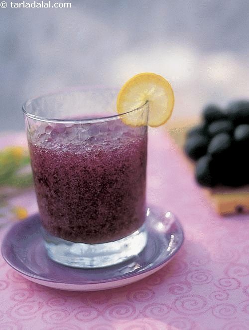 Carrot and Black Grape Juice ( Party Drinks )