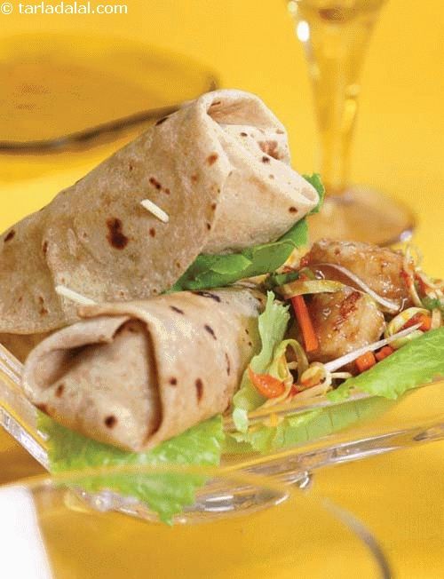 Chilli Paneer Wrap ( Wraps and Rolls)