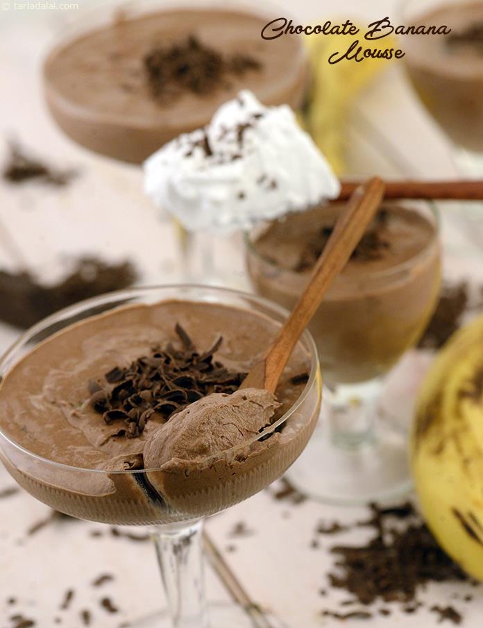 Chocolate Banana Mousse, the bitterness of dark chocolate and the mild sweetness of bananas complement each other very well in this irresistible mousse.