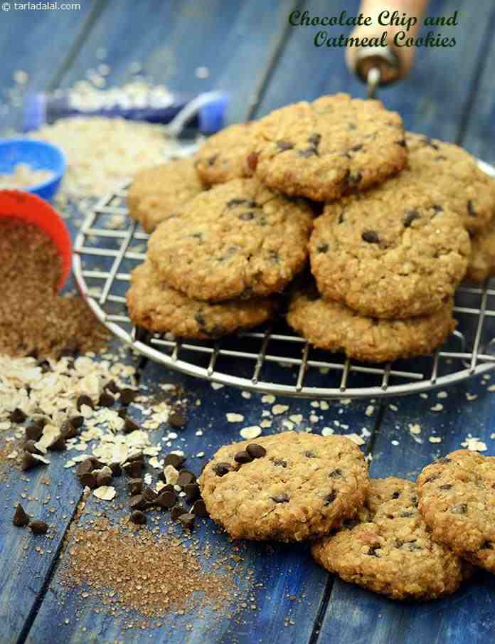 With loads of protein and fibre, this delicious, soft and chewy Chocolate Chip and Oatmeal Cookie pampers your palate while averting the harm of fat-laden maida based cookies. 
