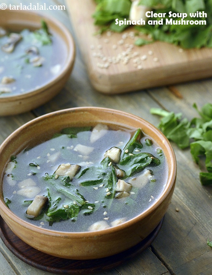 Clear Soup with Spinach and Mushrooms
