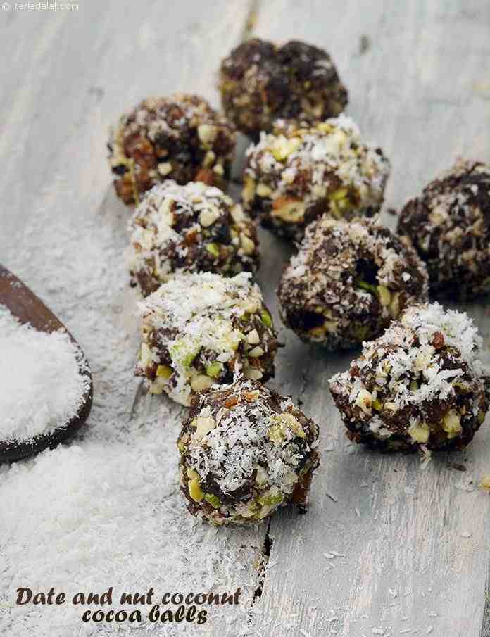 Date and Nut Coconut Cocoa Balls