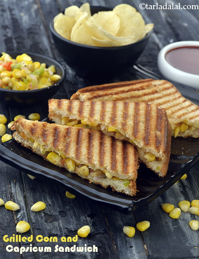 Grilled Corn and Capsicum Sandwich