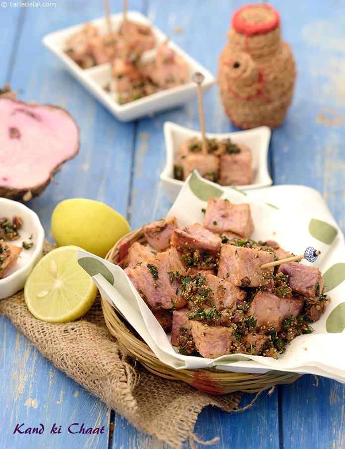Aromatic herbs, peppy spice powders, crunchy onions and tangy lemon combine excitingly with deep-fried kand cubes, which are tantalisingly crisp outside and soft inside.