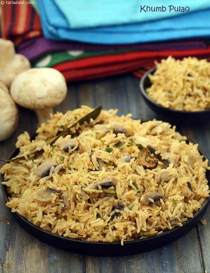 Succulent mushrooms with zesty spring onions, perked up with spices and powders make a delicious Khumb Pulao that will be loved by the whole family. 