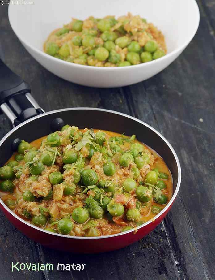 Kovalam Matar, Green Peas Cooked with Cashewnut and Coconut Paste