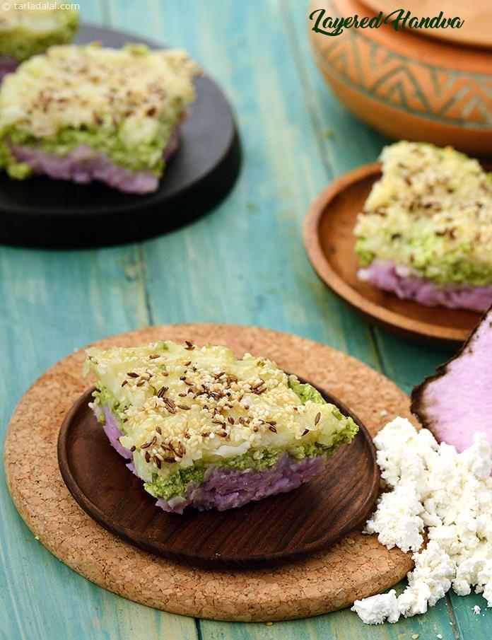 Tempting paneer teamed with spicy green chutney is sandwiched between purple yam and potato and baked to perfection.