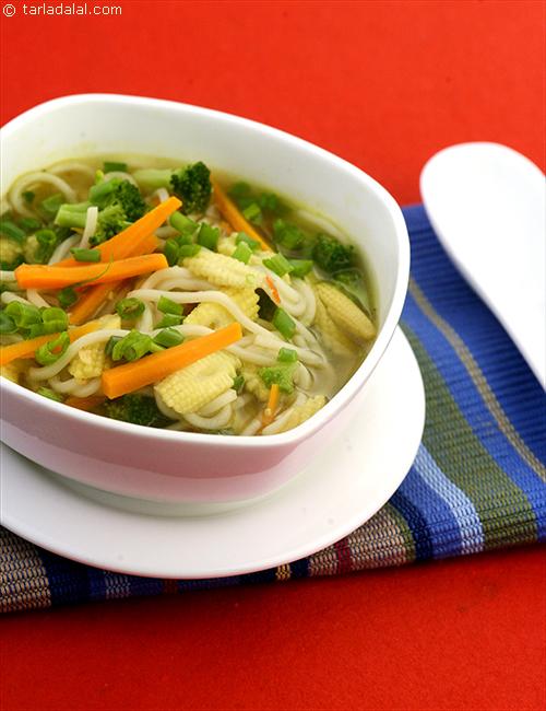 Lemon Grass Noodle Soup, is an aromatic stir-fried vegetable soup flavoured with lemon grass that is sure to fire off the meal successfully!