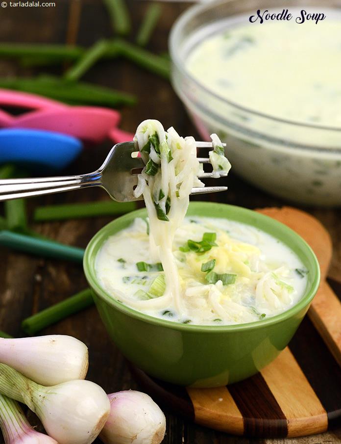 Sumptuous and delicious, this Noodle Soup is a unique milk-based soup loaded with veggies and boiled noodles. This soup gets its flavour from pepper and green chillies, and crunchiness from chopped spring onions.