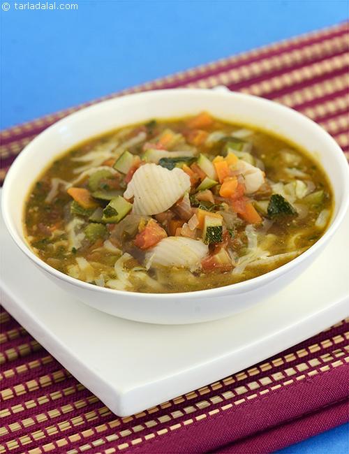 Pesto Minestrone, a hearty soup with plenty of vegetables and the pesto lends a slightly nutty flavour to the soup. 