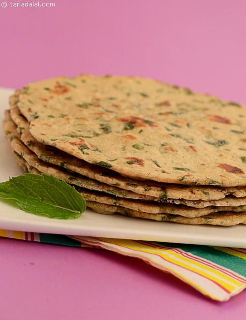 Mint flavoured kulchas made from whole wheat flour and soya flour.
