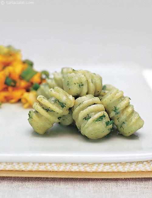 Spinach Gnocchi with Mango and Green Onion Salsa