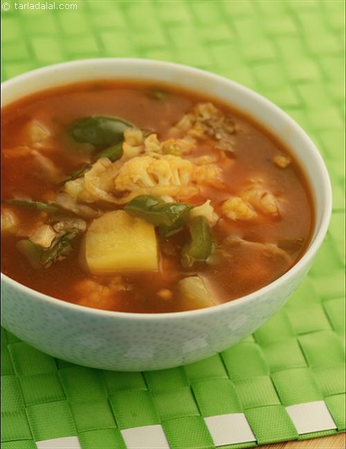 Sweet n Sour Vegetables, a tangy vegetable preparation that will tingle and tease your taste buds.