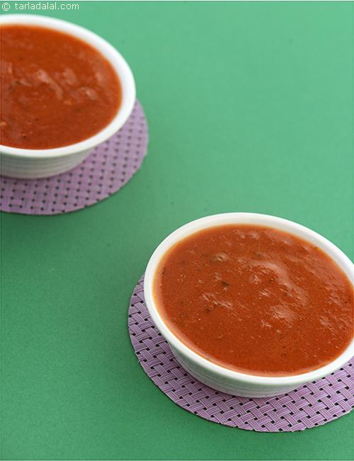 Tomato and Red Wine Sauce is a versatile sauce blends well with pastas, salads etc.
