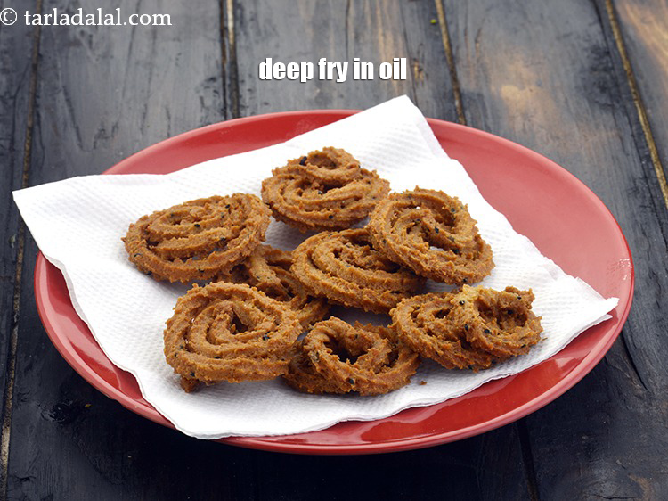 Chakli Recipe (Instant & Easy) » Dassana's Veg Recipes