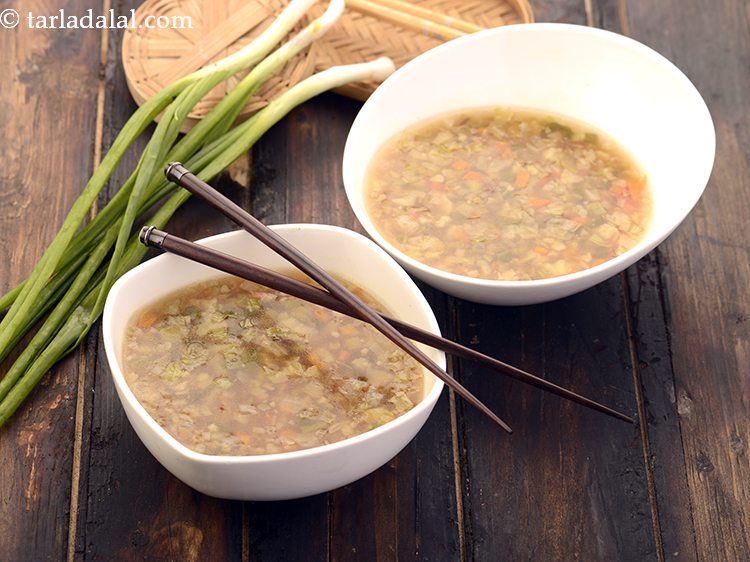 Chinese veg soup recipe | Indian style Chinese veg clear soup