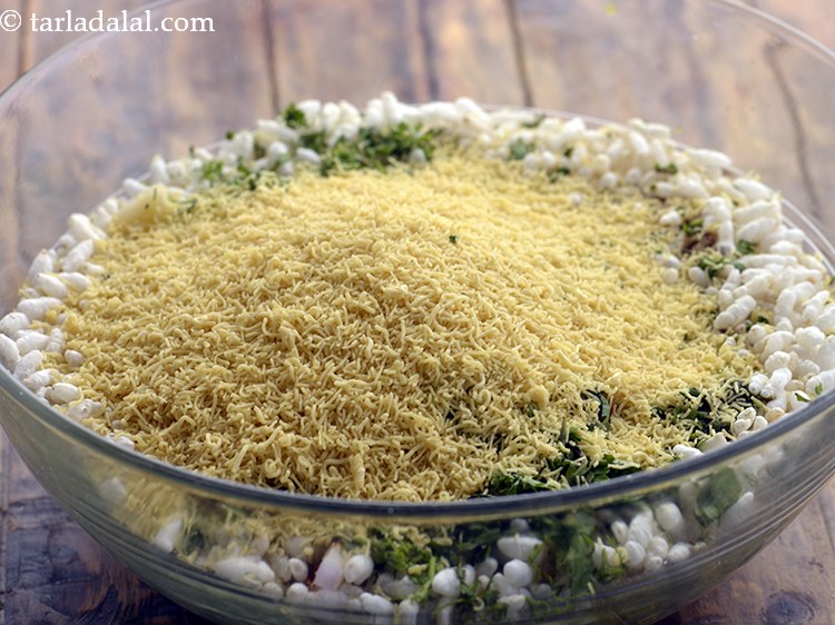 Geela Bhel Recipe Mumbais Famous Bhel Special Bombay Bhel