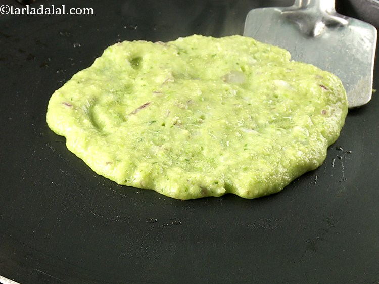 green peas pancake recipe | green peas cheela with moong dal | healthy  green peas Indian pancake |