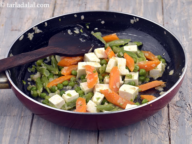 Mixed Vegetables In Creamy Sauce Recipe