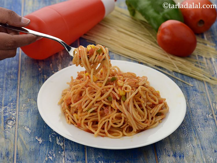 Quick Veg Spaghetti | Indian Style Tomato Spaghetti | Tiffin Box Veg ...