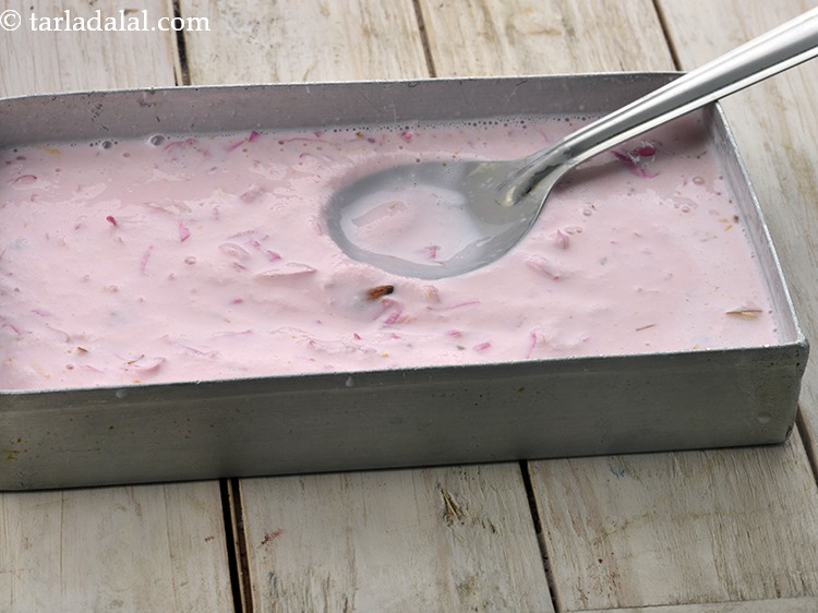 Rose And Almond Ice Cream Recipe | Rose With Roasted Almond Ice Cream |