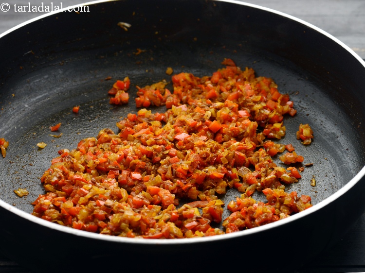 Paneer and Red Capsicum Subzi recipe, Indian Quick Recipes