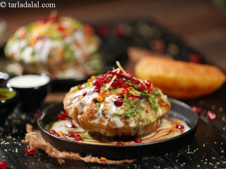 raj kachori recipe | Rajasthani raj kachori chaat | street food chaat