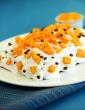 Chocolate Chip and Mango Cake in Hindi