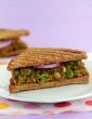 Spicy Sprouts Sandwich ( Healthy Breakfast) in Hindi